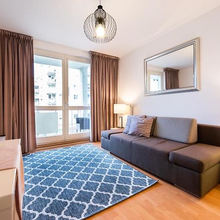 Metro Kondratowicza Velvet Apartment Varşova Dış mekan fotoğraf