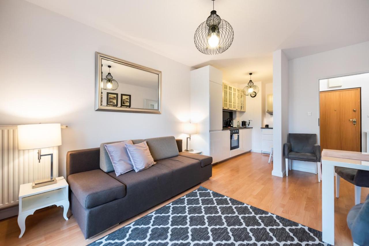 Metro Kondratowicza Velvet Apartment Varşova Dış mekan fotoğraf