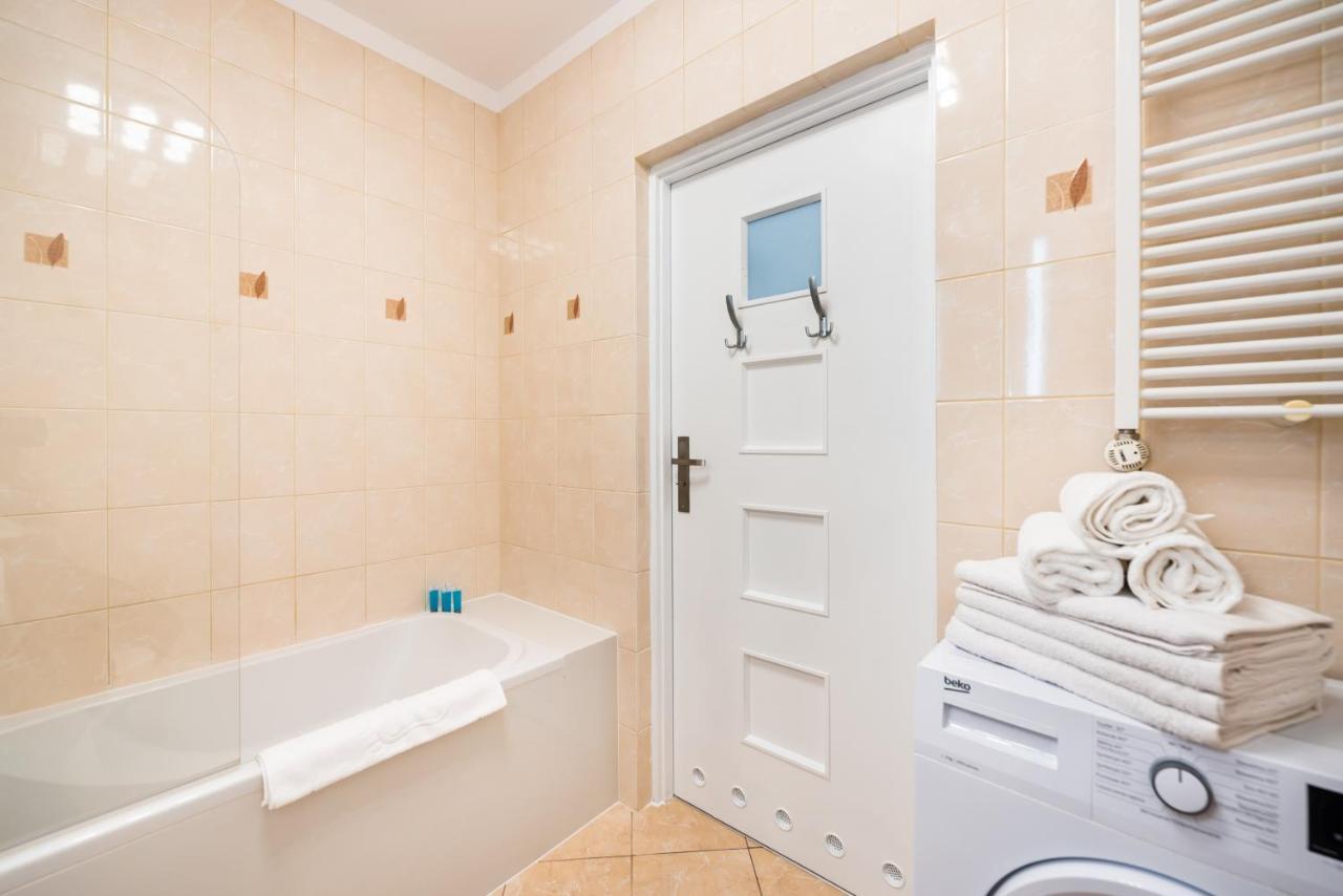 Metro Kondratowicza Velvet Apartment Varşova Dış mekan fotoğraf