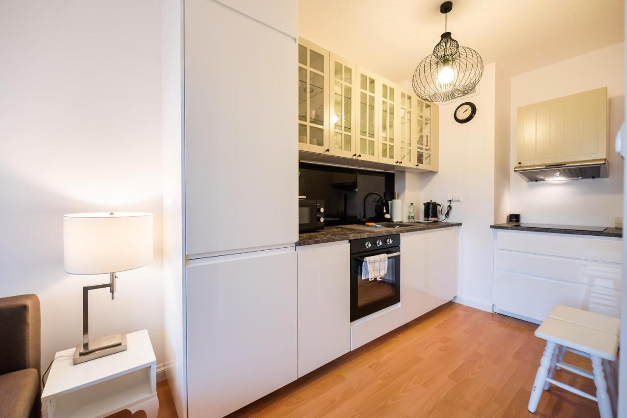Metro Kondratowicza Velvet Apartment Varşova Dış mekan fotoğraf